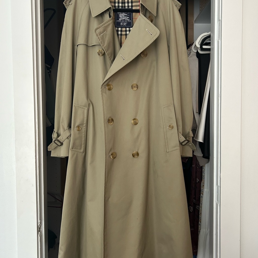 Vintage burberry Beige Trench Coat